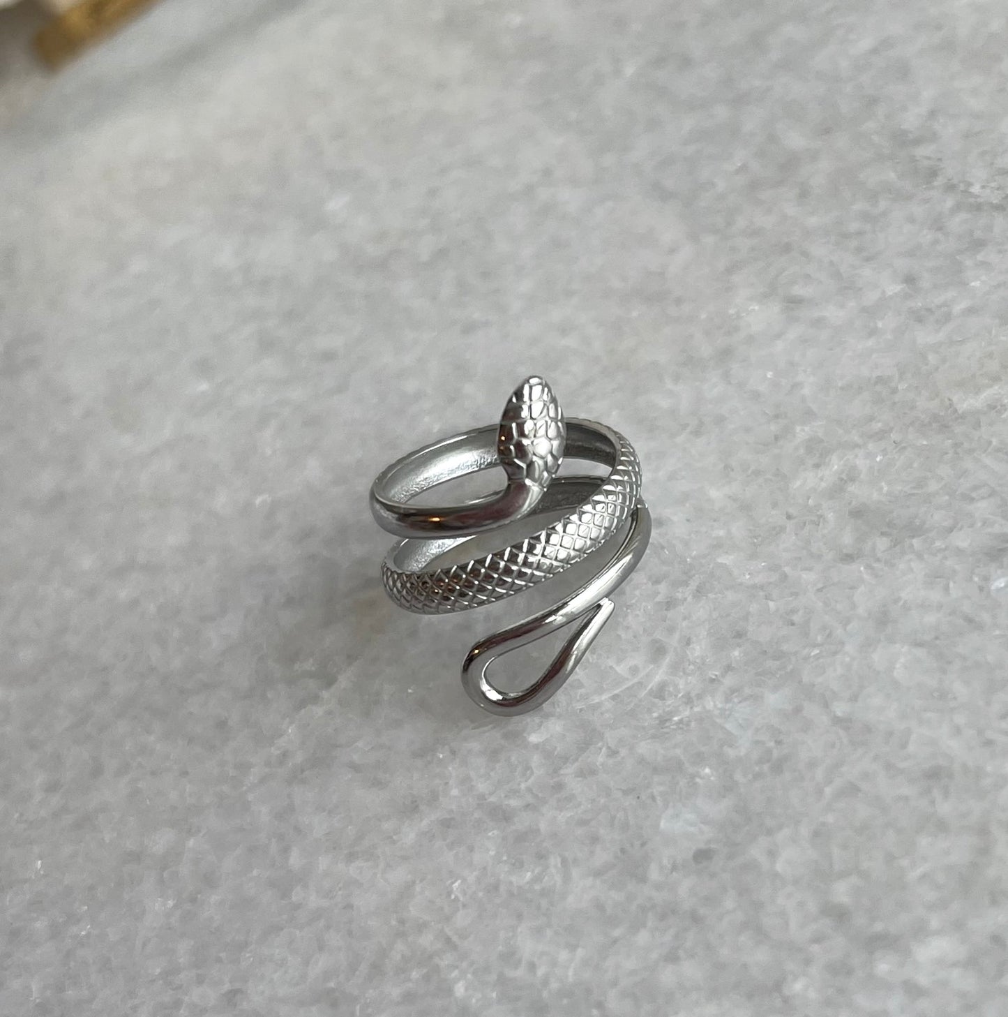 Ring Tess