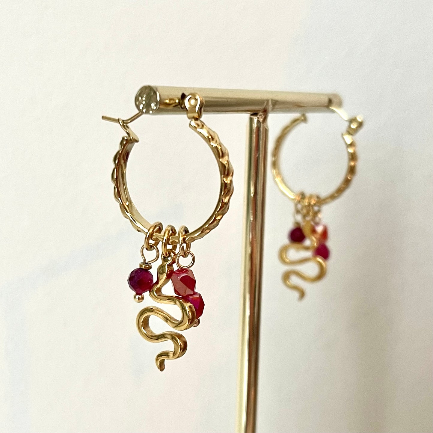 Oorbellen roze slang