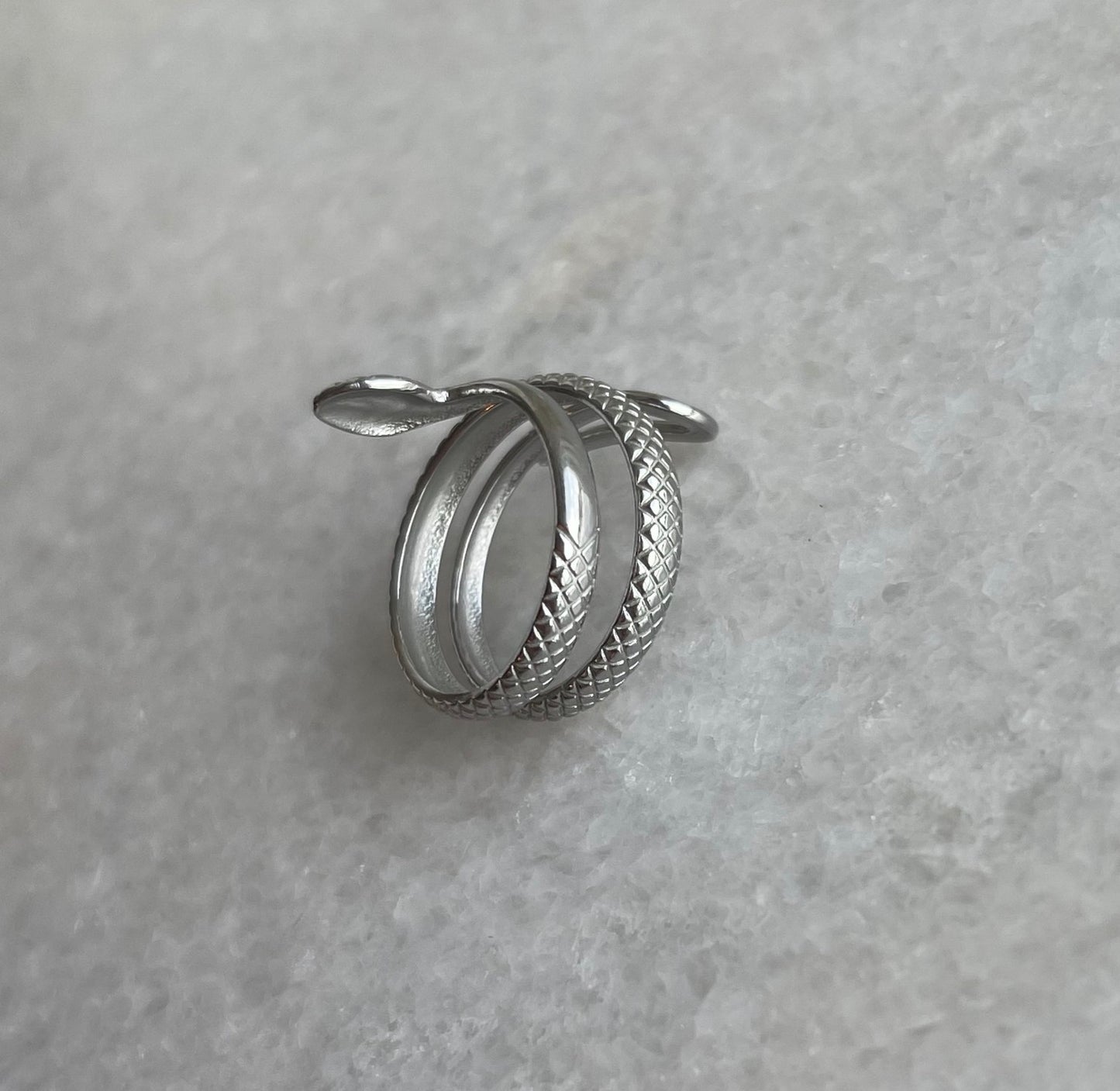 Ring Tess