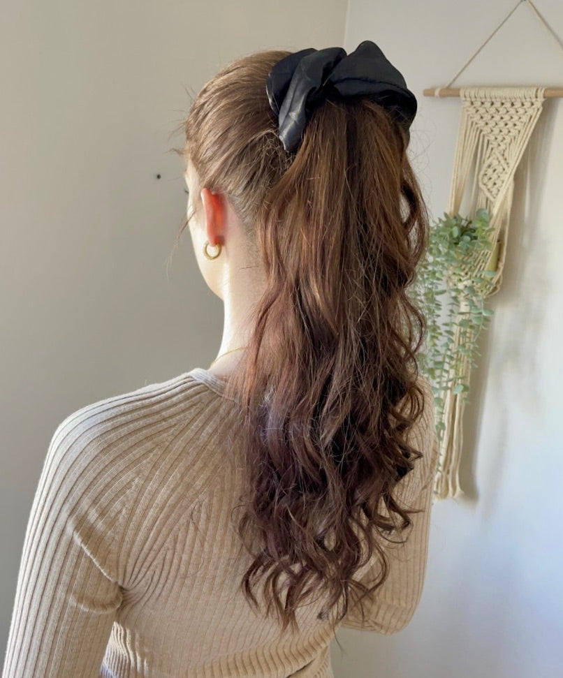 Scrunchie satijn zwart